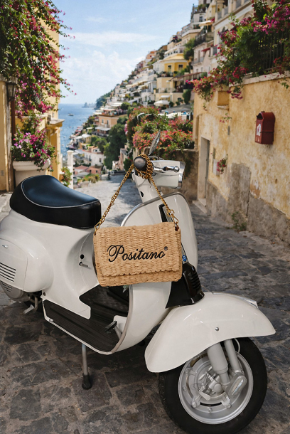 Borsa in raffia in stile...